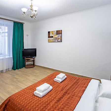 Complex Of Central Apartments Lwów Zewnętrze zdjęcie