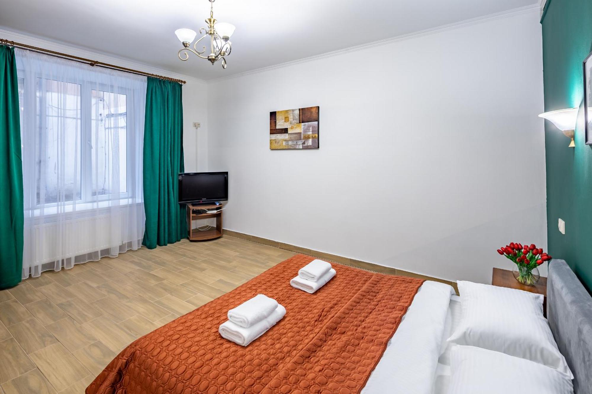 Complex Of Central Apartments Lwów Zewnętrze zdjęcie