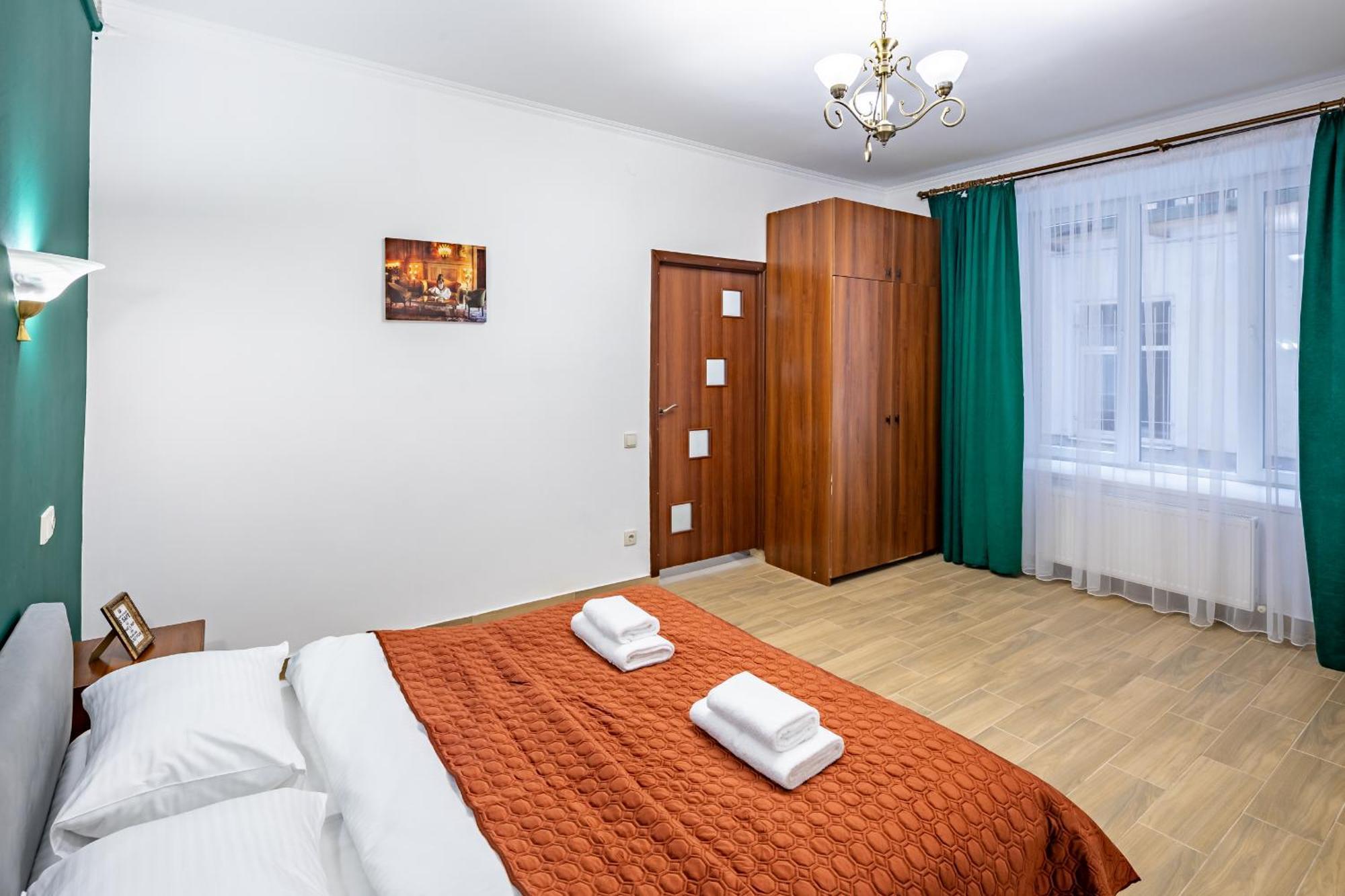 Complex Of Central Apartments Lwów Zewnętrze zdjęcie